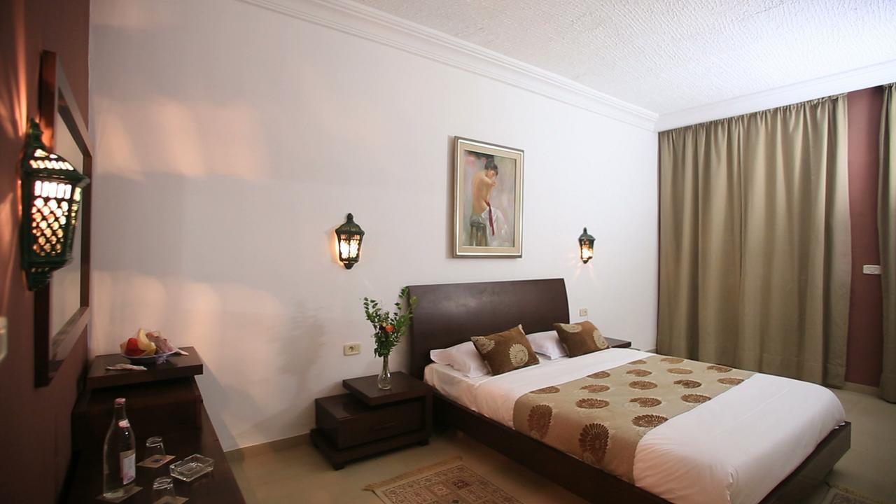 Hotel Les Palmiers Monastir Ngoại thất bức ảnh