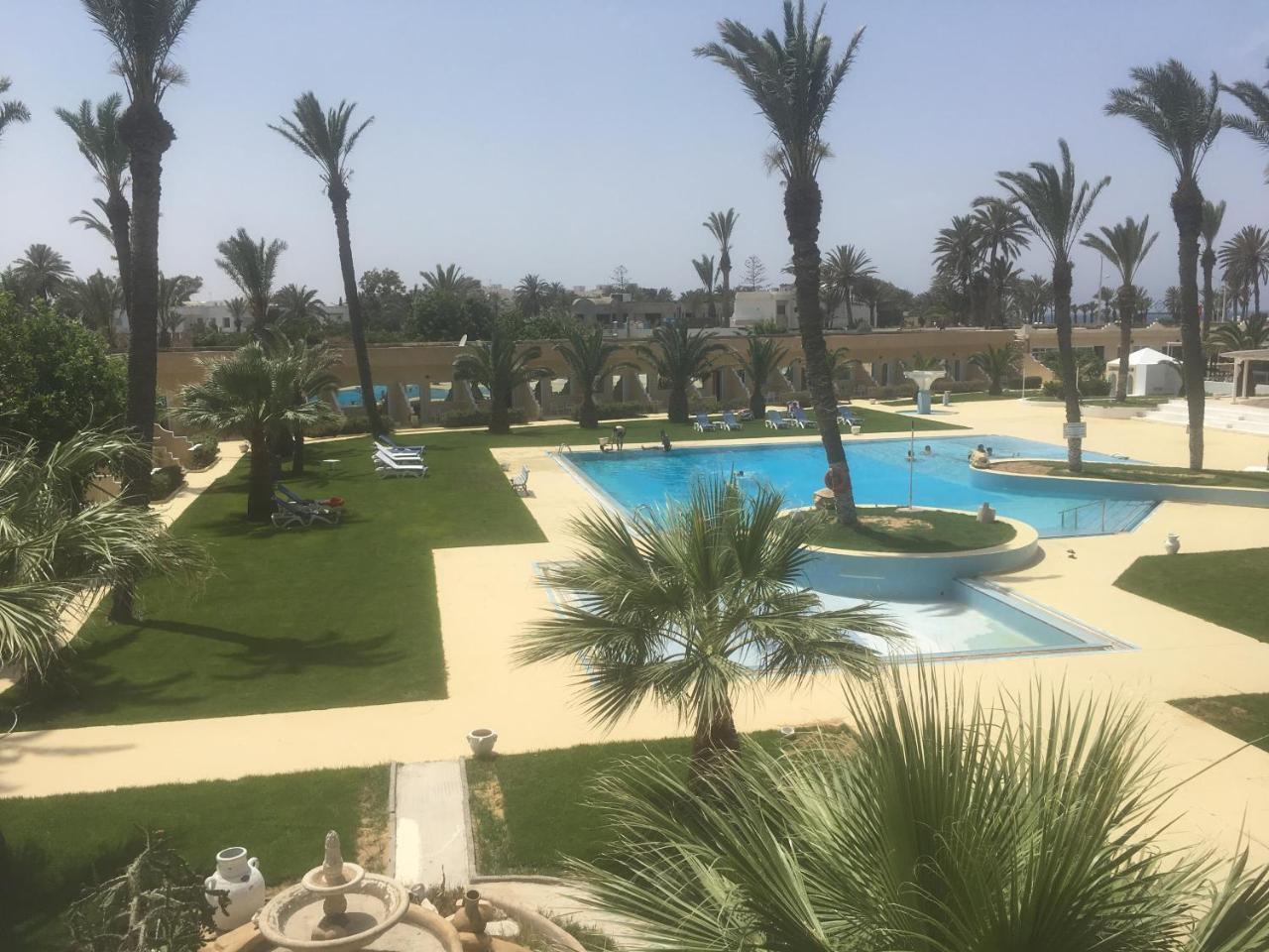 Hotel Les Palmiers Monastir Ngoại thất bức ảnh